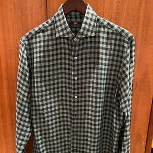 Vineyard vines linen button down shirt